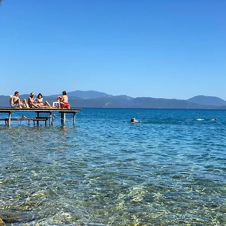 Отель Geko Akbuk